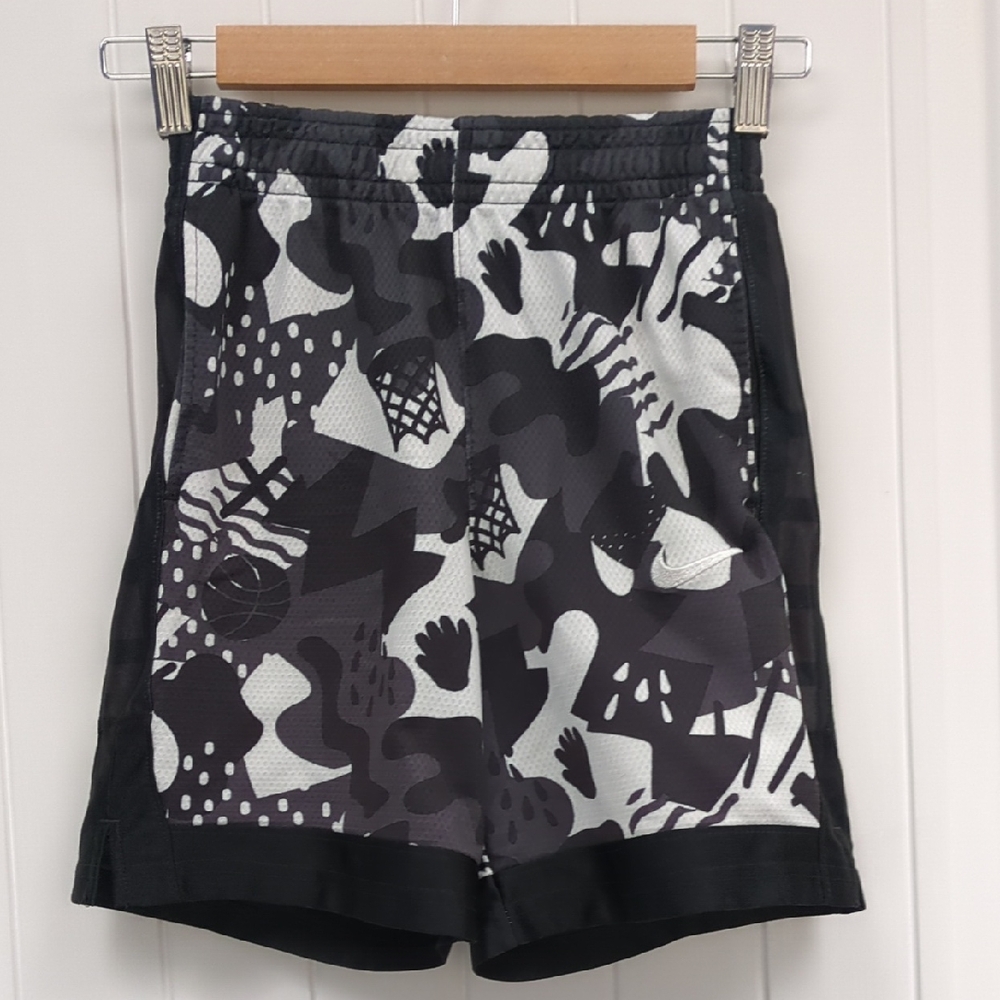 Boys Nike Dri-FIT Basketball Shorts
